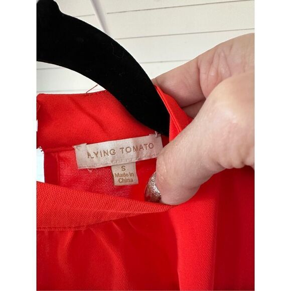 Mock neck balloon sleeve key hole top Flying Tomato sz small - Picture 3 of 6